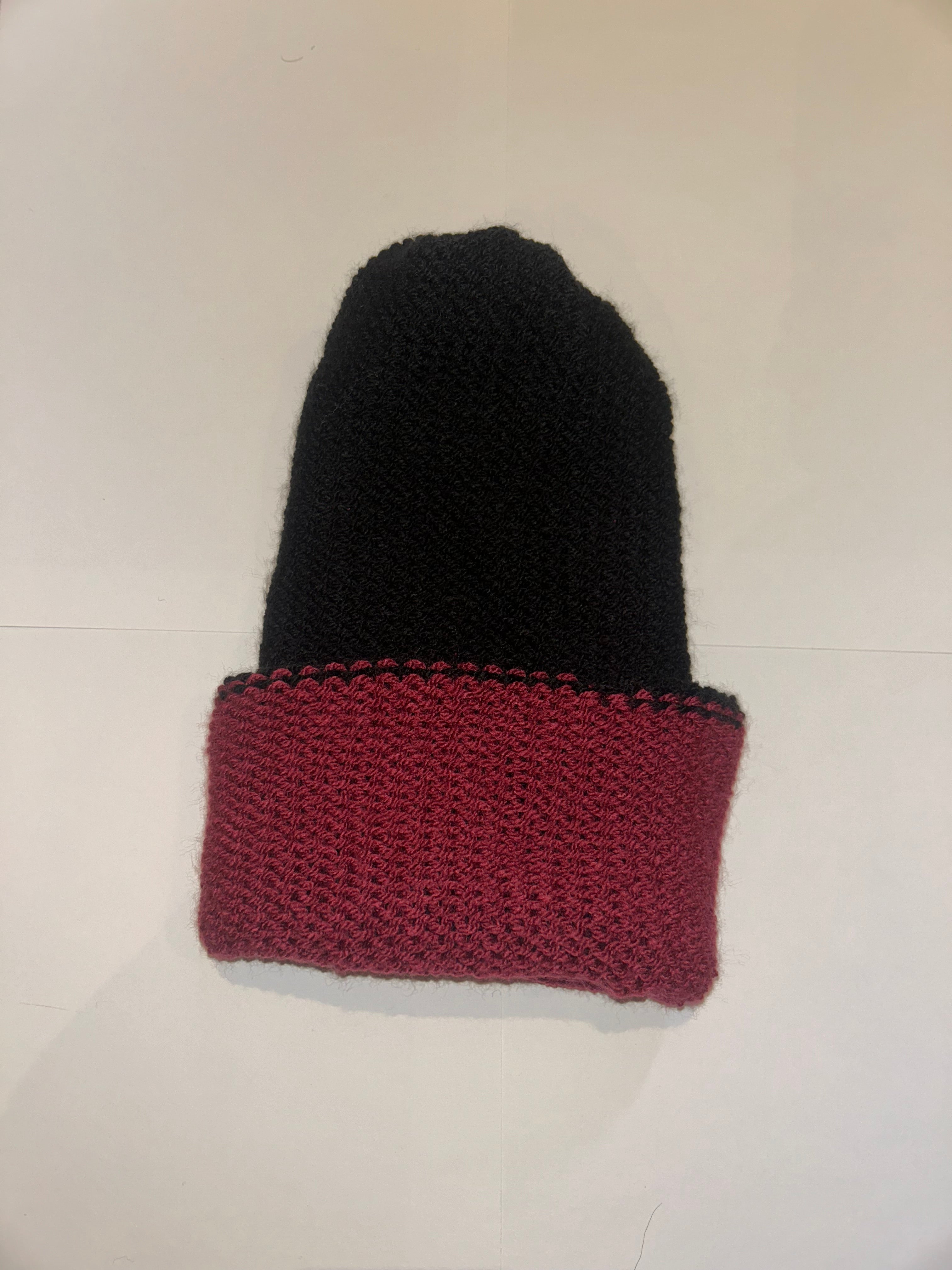 Handmade wooly Beanie Black and Plum