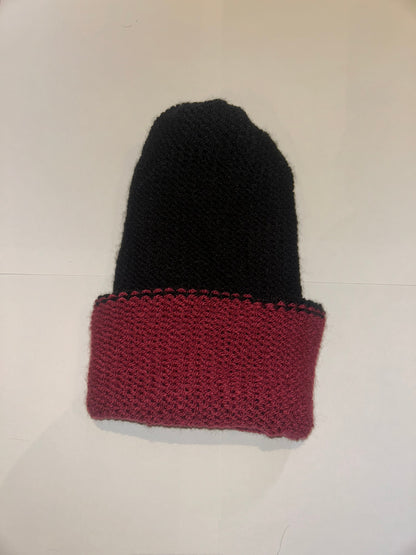 Black Plum Reversible Beanie handmade wooly hat in black and deep purple.